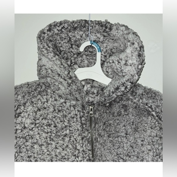 C&C California Sherpa gray with zipper poncho/cardigan S - Picture 4 of 10